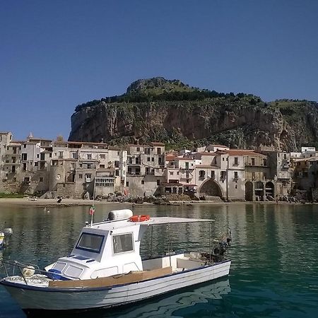Sognando Il Mare Apartment Cefalu Luaran gambar